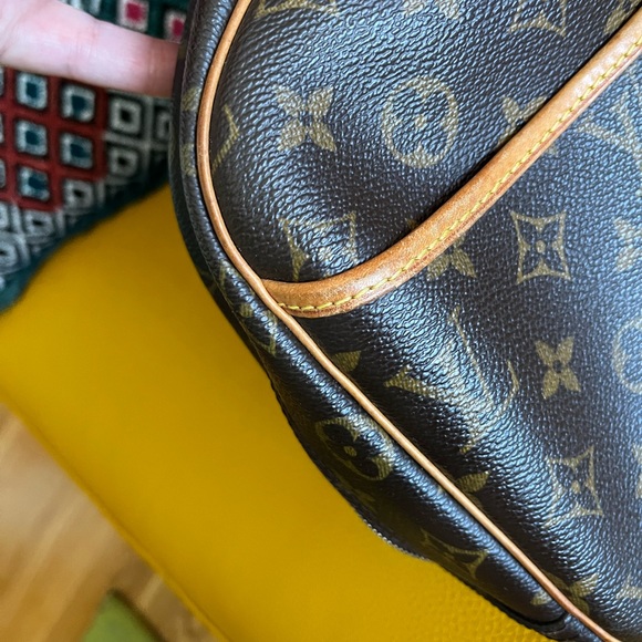 Louis Vuitton Trouville - Picture 12 of 13